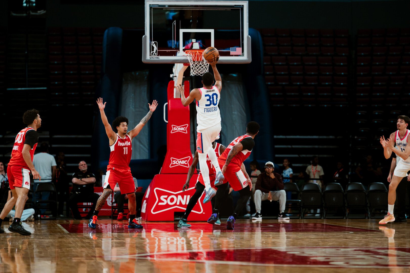 Capitanes buscará traer la primera ronda de playoffs a CDMX. 